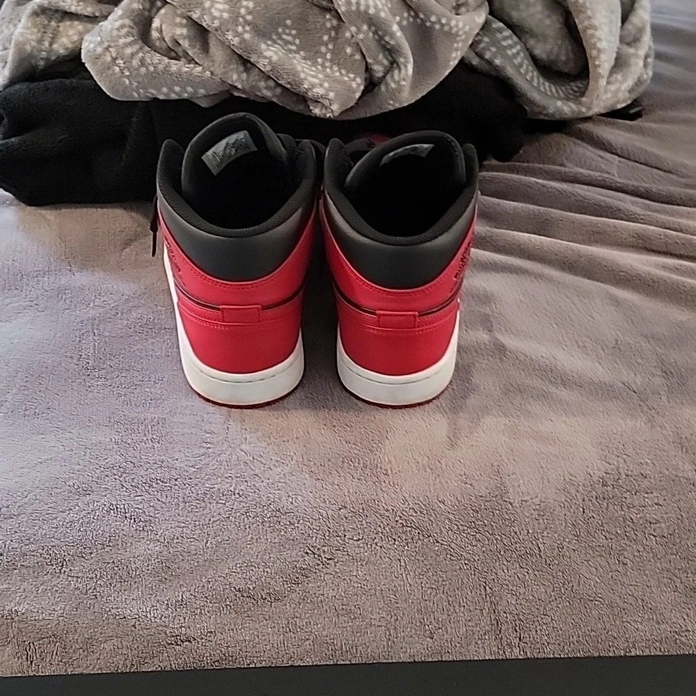 Jordan 1 mid banned - Picture 4 of 6